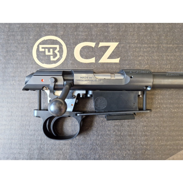 Action CZ 457 + canon Varmint 20" cal. 22 LR fileté